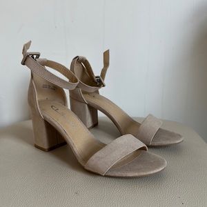 Beige heels